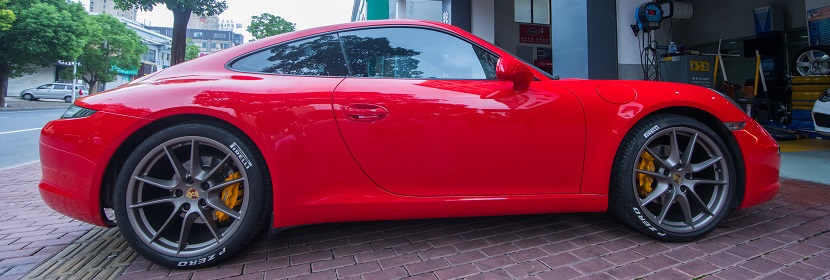 轎車輪胎耐撞擊試驗